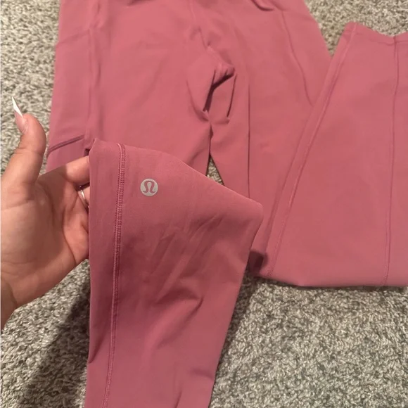 Lululemon Fast & Free High-Rise Tight with Pockets 25” Size 6 in Brier Rose - Picture 10 of 11